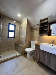 Holland Link (D10), Terrace #467348101